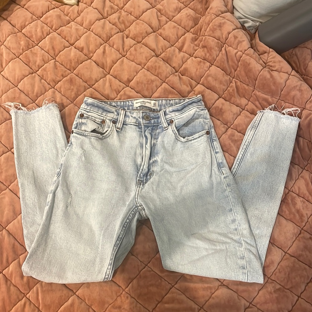 Abercrombie jeans